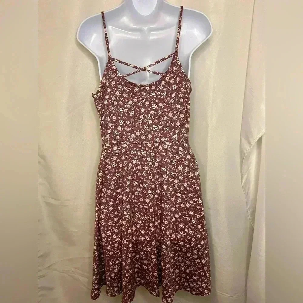 Nine Britton Jayde Knit Back Detail Dress size Medium, BNWT - Picture 6 of 10